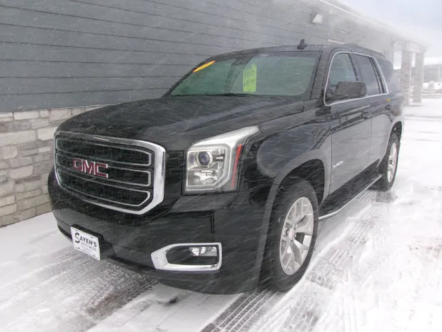 2017 GMC Yukon SLT's photo