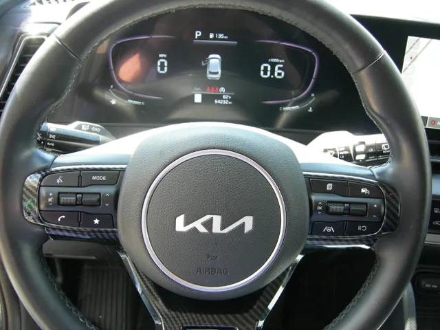 2023 Kia Sportage EX - Photo 9