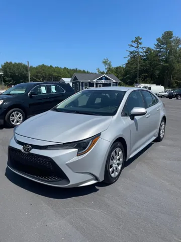2022 Toyota Corolla LE