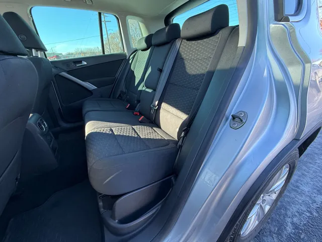 2010 Volkswagen Tiguan SEL - Photo 57