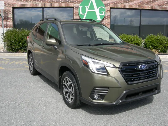 2024 Subaru Forester Premium