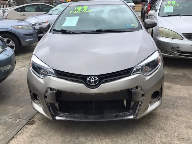 2014 Toyota Corolla's photo