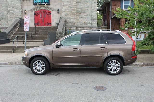 2013 Volvo XC90 photo 9