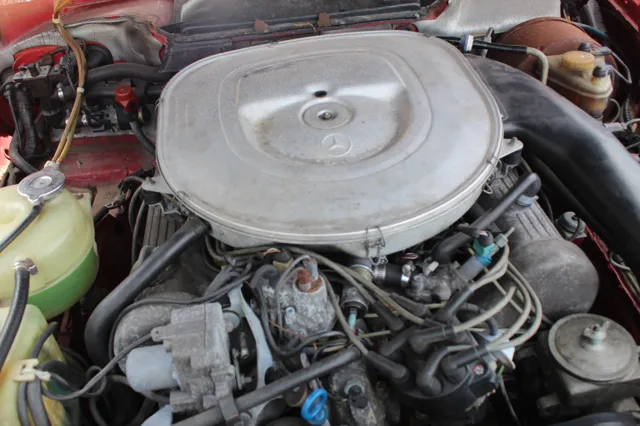 1982 Mercedes Benz 380 photo 8