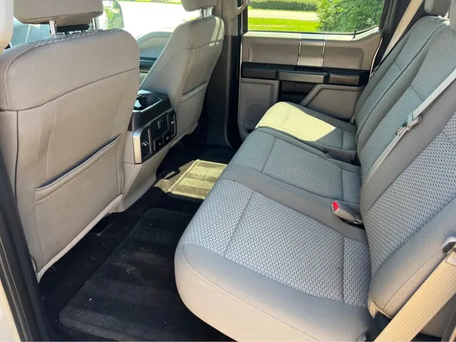 2017 Ford F-150 XL - Photo 11