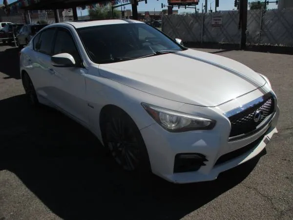 2016 INFINITI Q50 Red Sport 400's photo