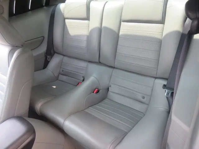 2006 Ford Mustang GT Deluxe - Photo 13