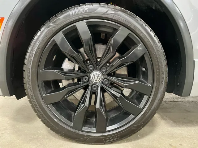 2021 Volkswagen Tiguan SE R-LINE BLACK - Photo 22