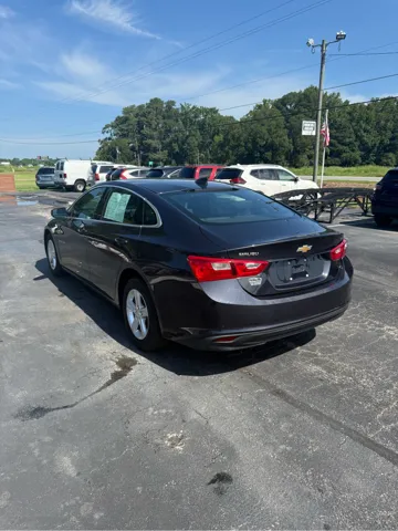 2023 Chevrolet Malibu 1LT - Photo 3
