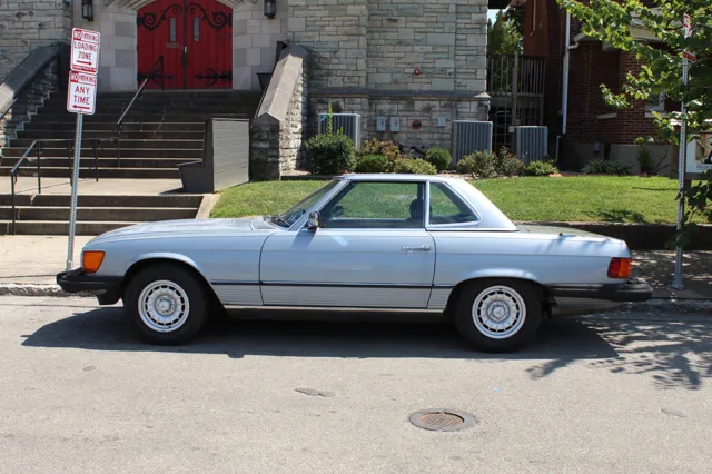 1984 Mercedes Benz 380 photo 7