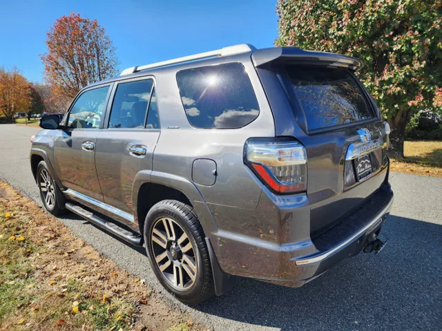 2014 Toyota 4Runner Limited - Photo 8