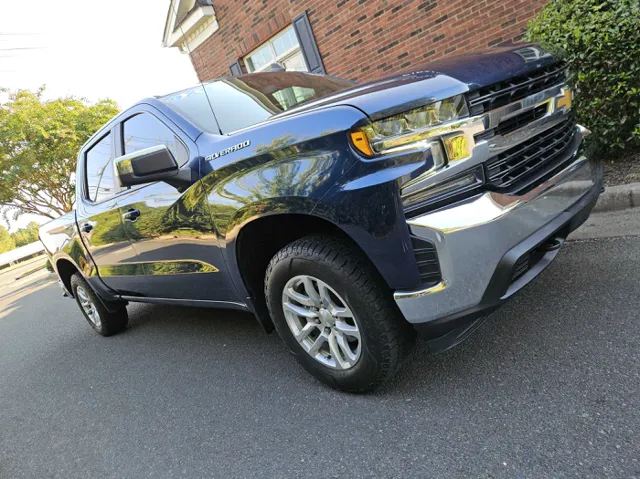 2021 Chevrolet Silverado 1500 LT photo 6