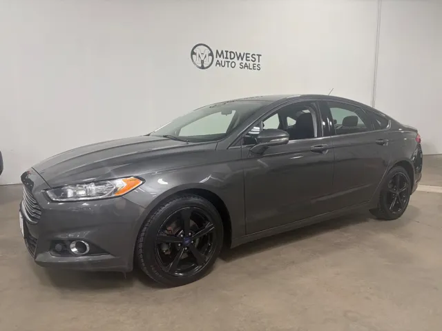 2016 Ford Fusion SE AWD's photo