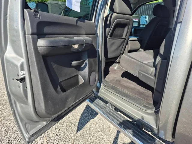 2012 Chevrolet Silverado 2500HD photo 15