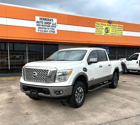 2017 Nissan Titan Platinum Reserve