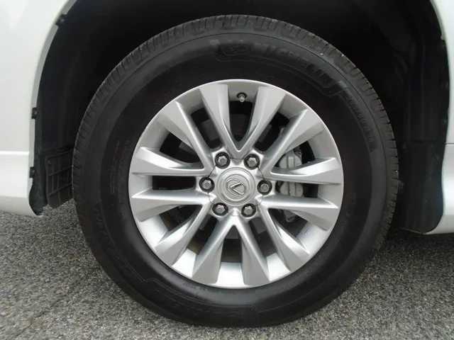 2023 Lexus GX PREMIUM - Photo 30
