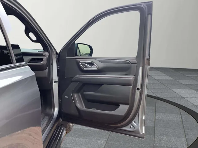 2022 Chevrolet Tahoe RST - Photo 19