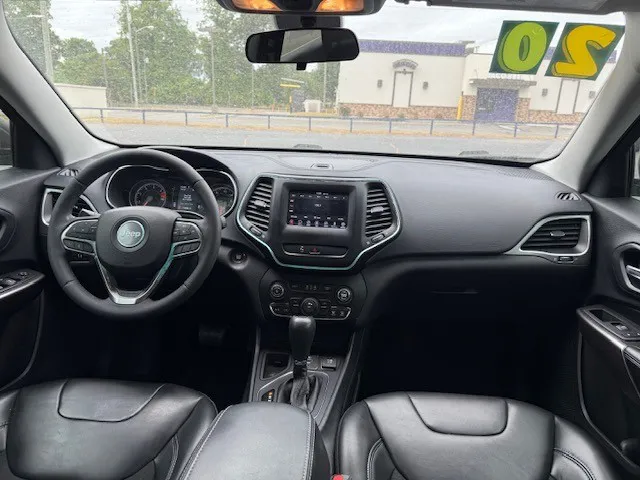 2020 Jeep Cherokee Latitude Plus - Photo 8