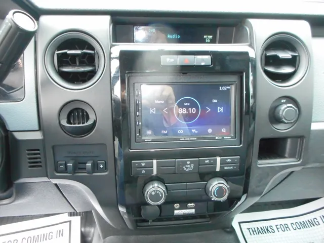 2013 Ford F-150 STX - Photo 11