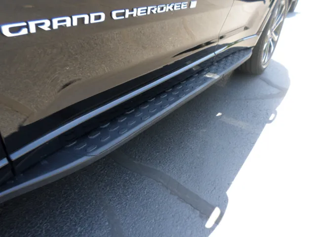 2023 Jeep Grand Cherokee Overland - Photo 56