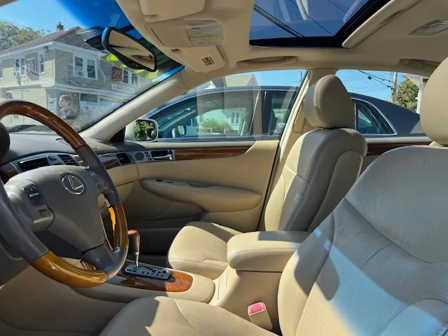 2005 Lexus ES 330 photo 4