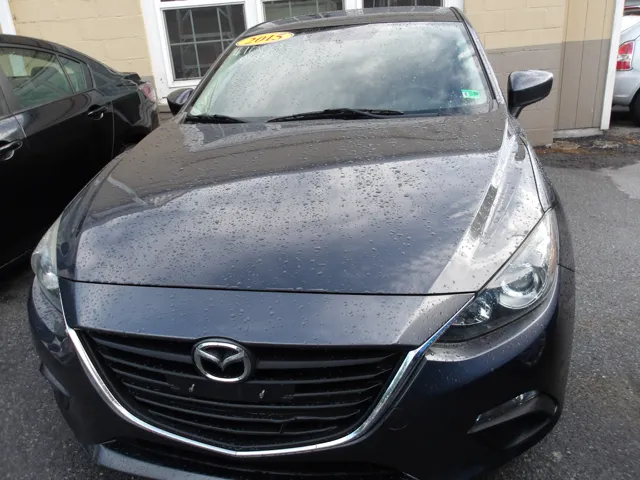 2015 Mazda MAZDA3 i Sport