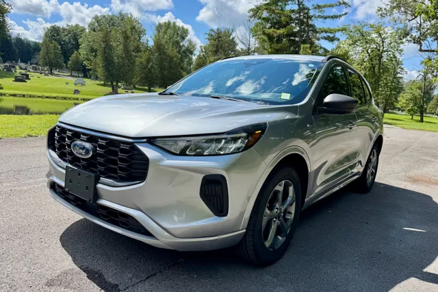 2023 Ford Escape ST-Line - Photo 10