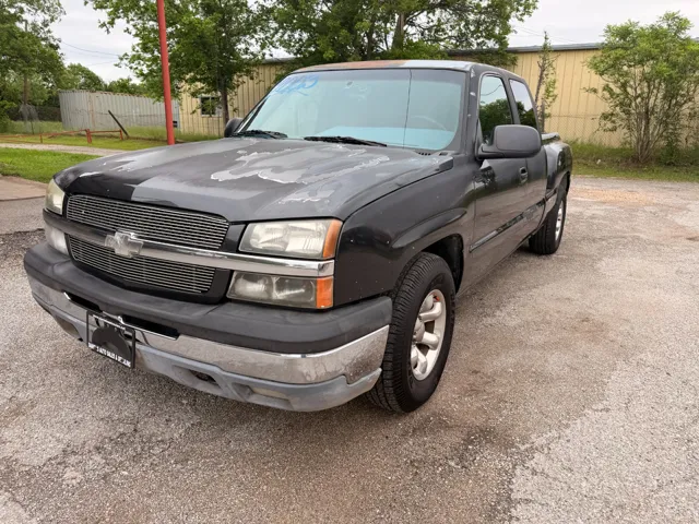 2003 Chevrolet Silverado 1500 LS Extended Cab SWB's photo