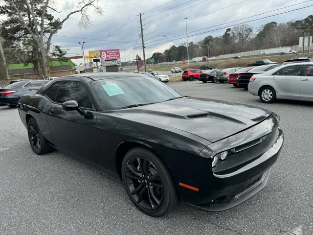 2017 Dodge Challenger SXT Plus