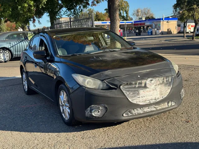 2014 Mazda MAZDA3 i Touring - Photo 5