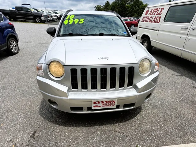 2010 Jeep Compass Sport's photo
