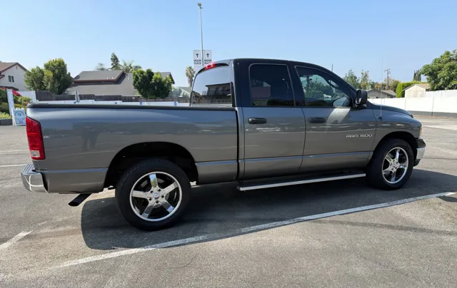 2005 Dodge Ram 1500 Pickup SLT - Photo 9
