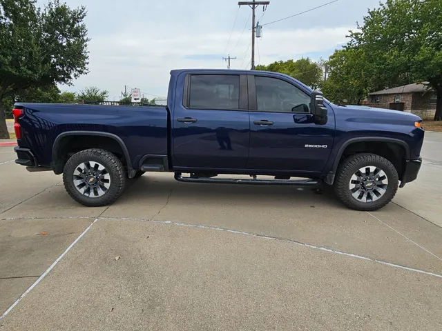 2022 Chevrolet Silverado 2500HD Custom - Photo 6