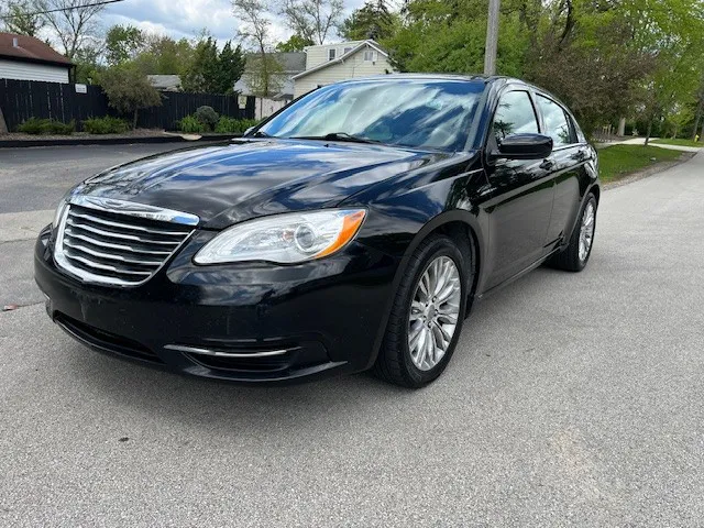 2012 Chrysler 200 LX