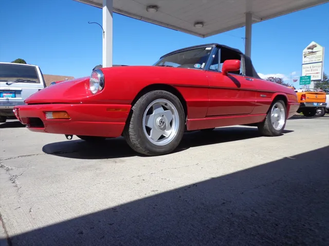 1991 Alfa Romeo Spider's photo