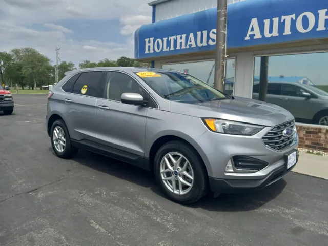 2022 Ford Edge SEL AWD's photo