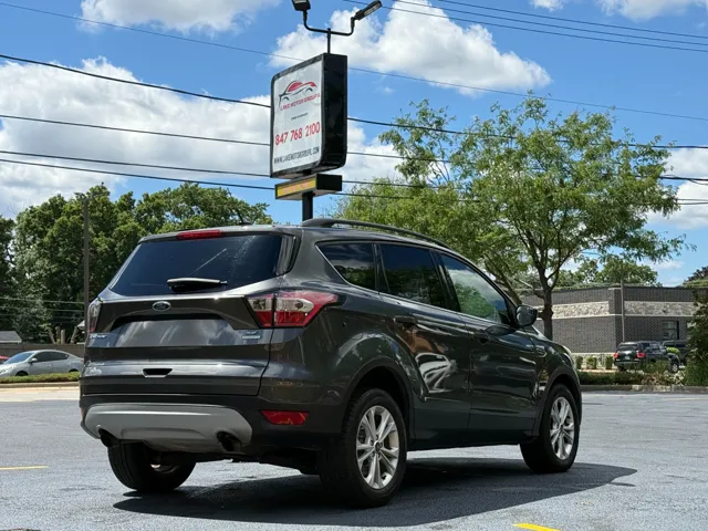 2018 Ford Escape SE - Photo 10