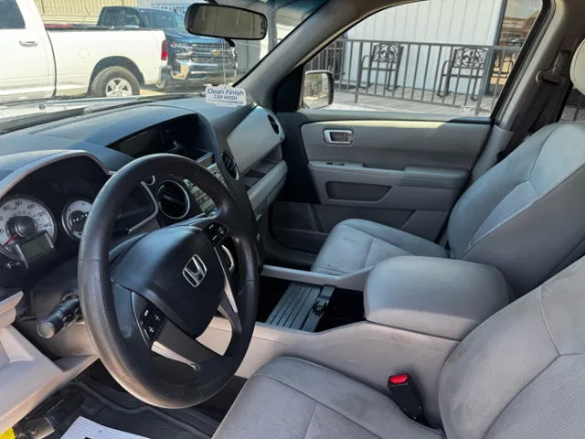 2011 Honda Pilot EX photo 12