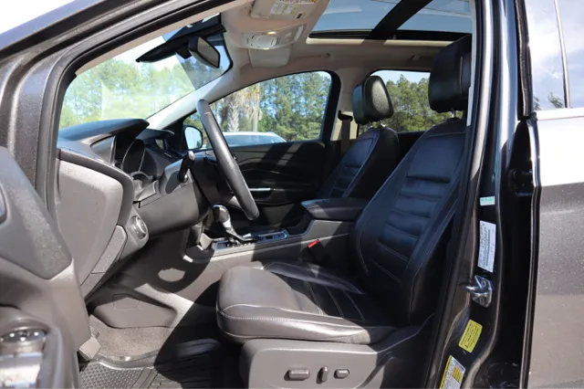 2017 Ford Escape Titanium - Photo 13
