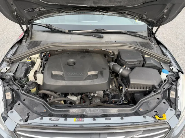 2017 Volvo XC60 T5 Dynamic - Photo 20