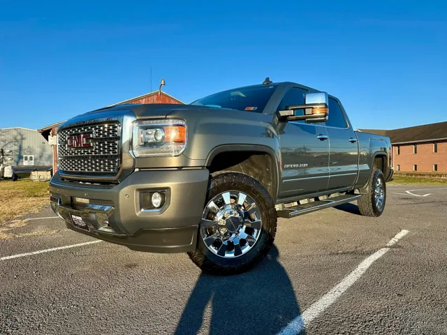 2018 GMC Sierra 2500 Denali HD Denali's photo