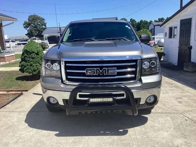 2013 GMC Sierra 4WD Extended Cab SLE MWB's photo