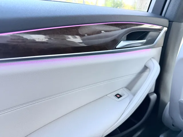 2017 BMW 5 Series 530i - Photo 36