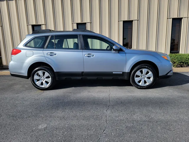 2012 Subaru Outback 2.5i CVT PZEV's photo