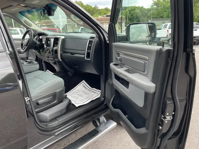 2018 Ram 2500 photo 24