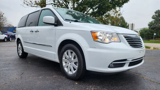 2015 Chrysler Town & Country Touring
