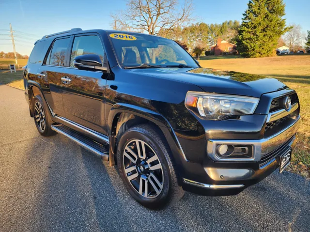 2016 Toyota 4Runner Limited 4WD V6 photo 4