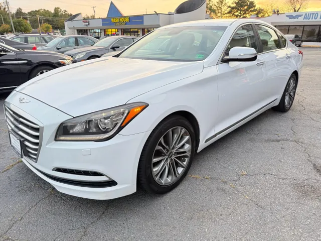 2016 Hyundai Genesis Base's photo