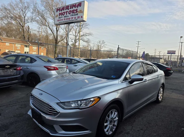 2018 Ford Fusion S FWD's photo