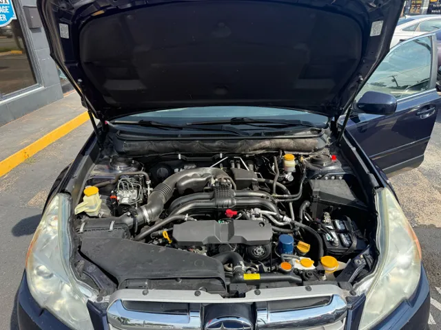 2014 Subaru Outback 2.5i Limited - Photo 15